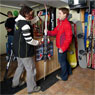Ski a Bike Centrum Radot�n- P�j�ovna ly�� a snowboard� / Test Centrum Volkl
